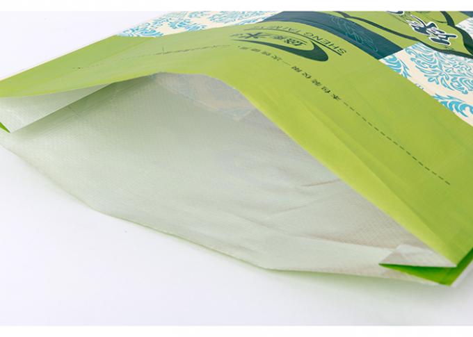 I materiali da imballaggio di plastica tessuti pp per l'imballaggio riso/dell'alimento insacca il rinforzo laterale 15kg